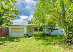 Pre-foreclosure in  WILEY CT Hollywood, FL 33020