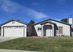 Pre-foreclosure in  HOLLY DR Tehachapi, CA 93561
