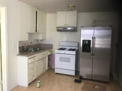 Pre-foreclosure in  KENTUCKY PL La Crescenta, CA 91214