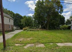 Pre-foreclosure in  MERCER ST Youngstown, OH 44502