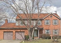 Pre-foreclosure in  ARLINGTON DR Florence, KY 41042