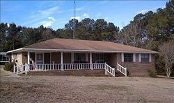 Pre-foreclosure in  PEACOCK RD Webb, AL 36376