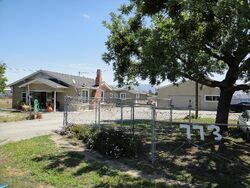Pre-foreclosure in  SAN FELIPE RD Hollister, CA 95023