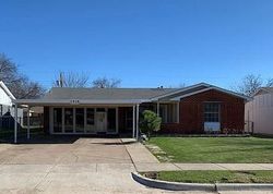 Pre-foreclosure in  ALTA VISTA ST Mesquite, TX 75149