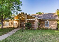 Pre-foreclosure in  RAYBURN DR Fort Worth, TX 76133