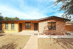 Pre-foreclosure in  N TAPEYSTE AVE Laredo, TX 78043