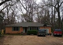 Pre-foreclosure Listing in INDIAN CREEK DR PALESTINE, TX 75801