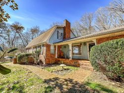 Pre-foreclosure in  OLD DAYTON PIKE Hixson, TN 37343