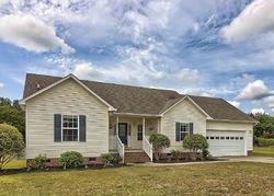 Pre-foreclosure in  WHITEPLAINS PL Gilbert, SC 29054