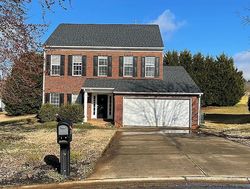 Pre-foreclosure in  LONDONDERRY CT Greer, SC 29650