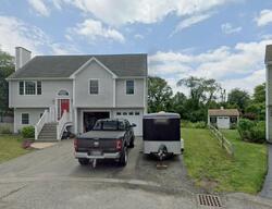Pre-foreclosure in  LISA LN Bristol, RI 02809