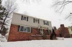 Pre-foreclosure in  LINDENDALE DR Pittsburgh, PA 15243