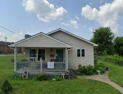 Pre-foreclosure in  POND ST Natrona Heights, PA 15065