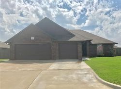 Pre-foreclosure in  ANGELA DR Oklahoma City, OK 73115