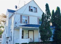 Pre-foreclosure in  W 24TH ST Cleveland, OH 44109