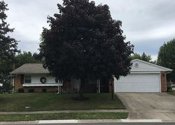 Pre-foreclosure in  MAYWOOD PL Sidney, OH 45365