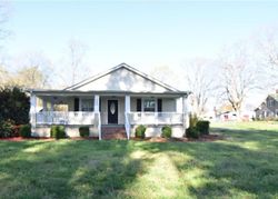 Pre-foreclosure in  BILL LOHR RD Lexington, NC 27292