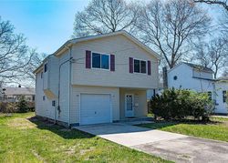 Pre-foreclosure in  SHINNECOCK AVE Mastic, NY 11950