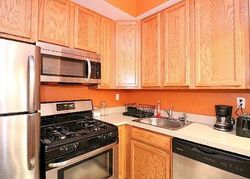 Pre-foreclosure in  HERON LN Bronx, NY 10473