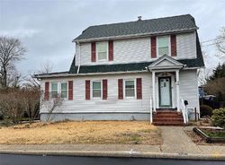 Pre-foreclosure in  KOELBEL CT Baldwin, NY 11510