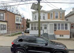 Pre-foreclosure in  DIVISION ST Gloucester City, NJ 08030