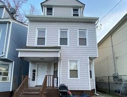 Pre-foreclosure in  GODWIN AVE Paterson, NJ 07501