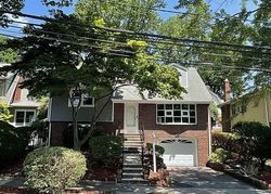 Pre-foreclosure in  ROCKWOOD PL Englewood, NJ 07631