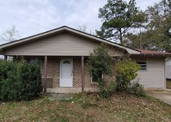 Pre-foreclosure in  SPANISH ACRES DR Bay Saint Louis, MS 39520