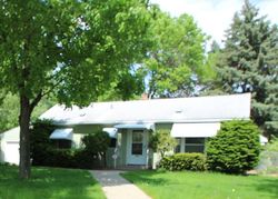 Pre-foreclosure in  MAGNOLIA AVE E Saint Paul, MN 55119