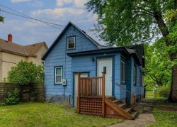 Pre-foreclosure in  31ST AVE N Minneapolis, MN 55411