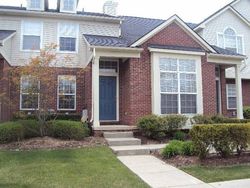 Pre-foreclosure in  CHANTEL DR Walled Lake, MI 48390