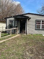 Pre-foreclosure in  N TRAUB AVE Indianapolis, IN 46222