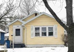 Pre-foreclosure in  E 4TH ST Mishawaka, IN 46544