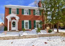 Pre-foreclosure in  N BIGELOW ST Peoria, IL 61604