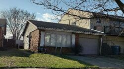Pre-foreclosure in  PETERSON AVE Chicago Heights, IL 60411