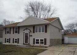 Pre-foreclosure in  CLIFTON AVE Romeoville, IL 60446