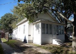 Pre-foreclosure in  S MAIN ST Taylorville, IL 62568