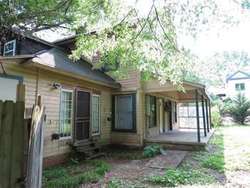 Pre-foreclosure in  MAPLE RD SE Lindale, GA 30147