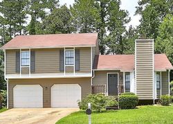 Pre-foreclosure in  QUAIL HOLLOW TRL Snellville, GA 30039