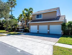 Pre-foreclosure in  SW 12TH ST Hollywood, FL 33029