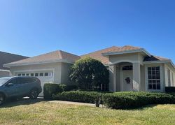 Pre-foreclosure in  OAK TREE LN Winter Haven, FL 33884