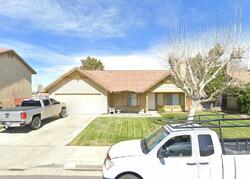 Pre-foreclosure in  KATRINA PL Palmdale, CA 93552