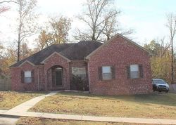 Pre-foreclosure in  WINGATE DR Benton, AR 72019