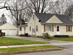 Pre-foreclosure in  MEL AVE Lansing, MI 48911