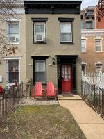 Pre-foreclosure in  8TH ST NW Washington, DC 20001