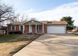 Pre-foreclosure in  BENSONHURST DR Florissant, MO 63031