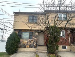 Pre-foreclosure in  ABBEY RD Staten Island, NY 10308