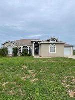 Pre-foreclosure in  LAKE RUTH DR W Dundee, FL 33838