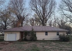 Pre-foreclosure in  W 5TH ST Lockwood, MO 65682