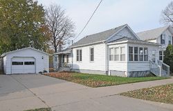 Pre-foreclosure in  LAFAYETTE ST Winona, MN 55987